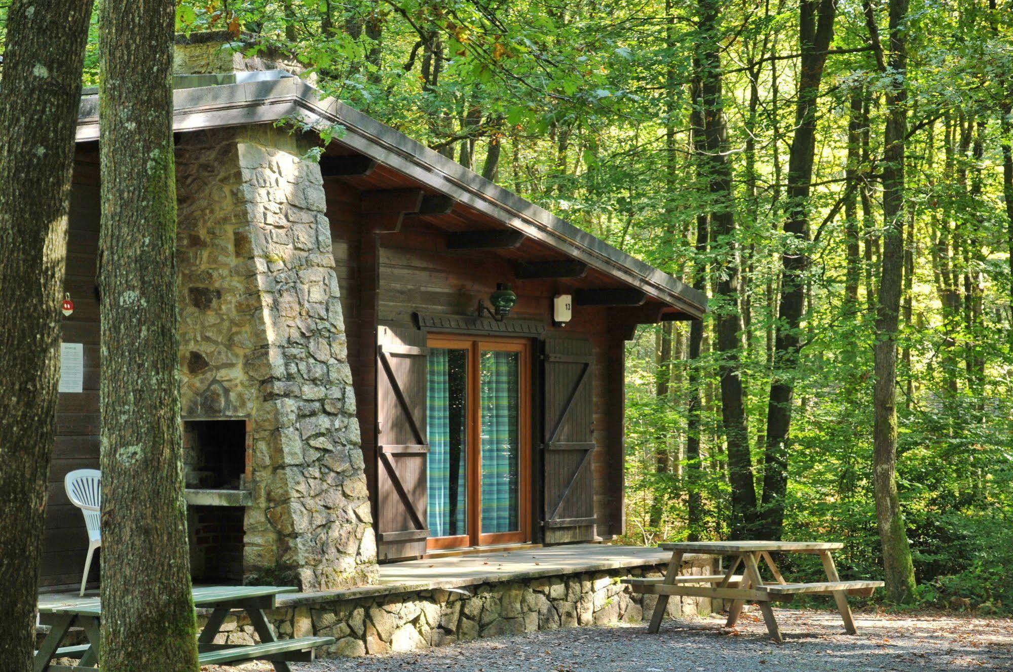Village De Vacances D'Oignies Екстер'єр фото